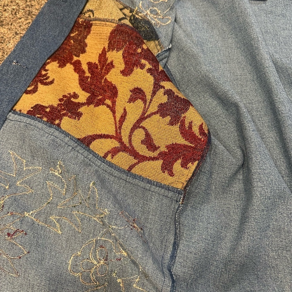 Beautiful One Hanes‎ denim jacket embroidery with sequins embellished sz L - Picture 11 of 12